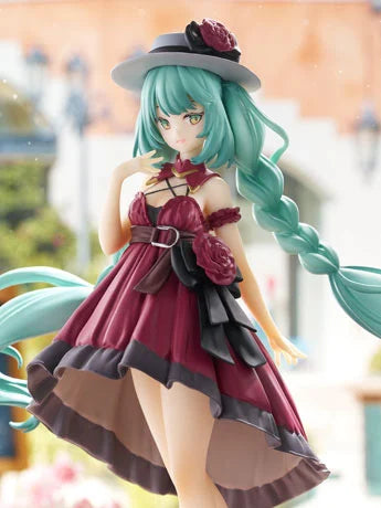 Hatsune Miku Trio-Try-iT Figure ~Outing Dress RED Ver.~ | Vocaloid