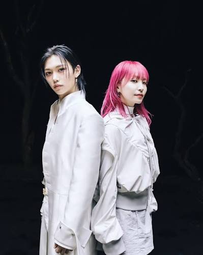 LiSA "ReawakeR (feat. Felix of Stray Kids)" — Limited Edition
